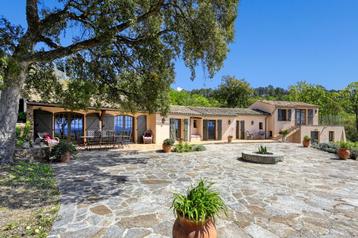 Picture of La Garde-Freinet, Var, Provence-Alpes-Côte d'Azur