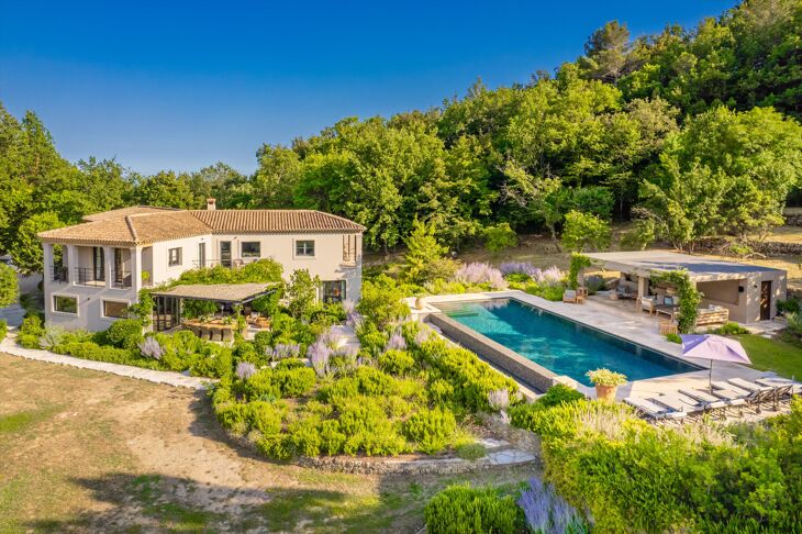 Picture of Châteauneuf-Grasse, Alpes-Maritimes, Provence-Alpes-Côte d`Azur