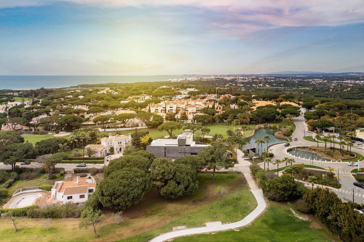 Land for sale in Vale do Lobo, Loulé, Algarve RSI012263974 Knight Frank