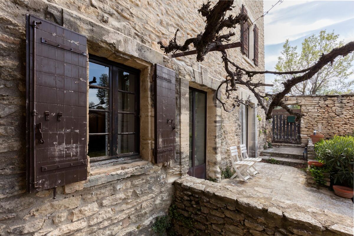 house for sale in Gordes, Vaucluse, ProvenceAlpesCôte d`Azur