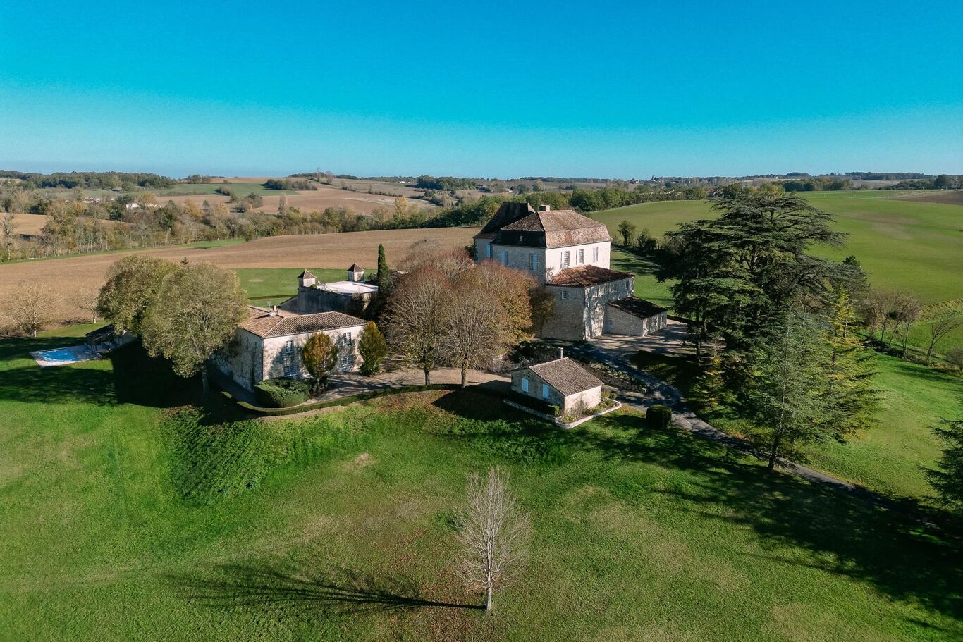 Image of Miramont-de-Guyenne, Lot-et-Garonne, Aquitaine, France