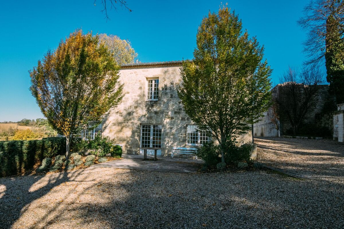 chateau for sale in MiramontdeGuyenne, LotetGaronne, Aquitaine