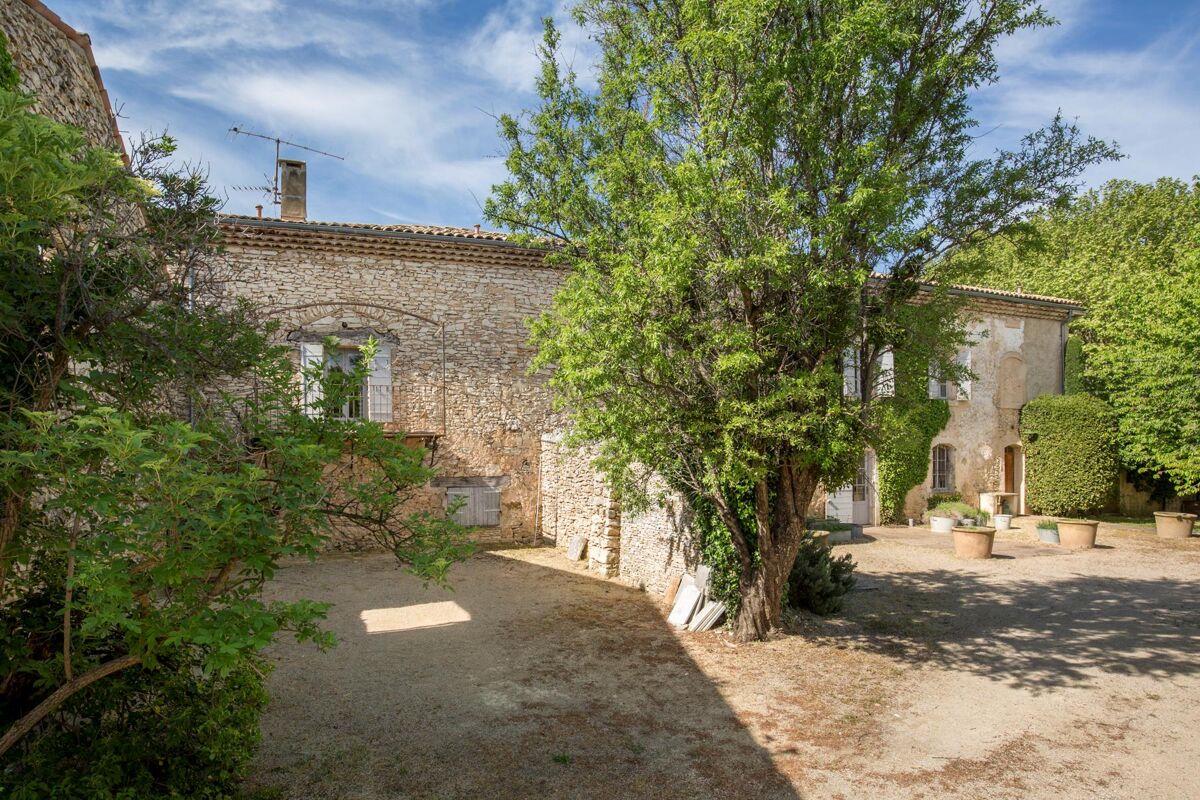 house for sale in Simiane La Rotonde, Alpes-de-Haute-Provence, Provence ...