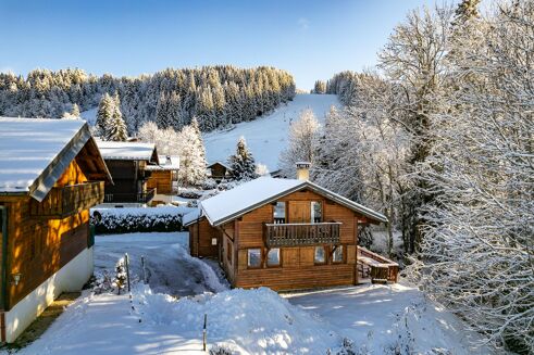 Picture of 3 bedroom chalet for sale.