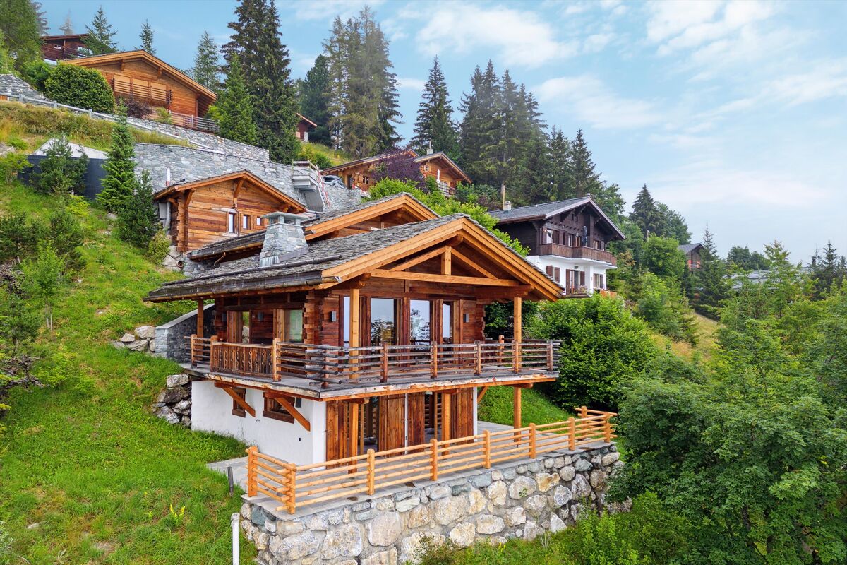 chalet for sale in Verbier, Valais RSI012341241 Knight Frank