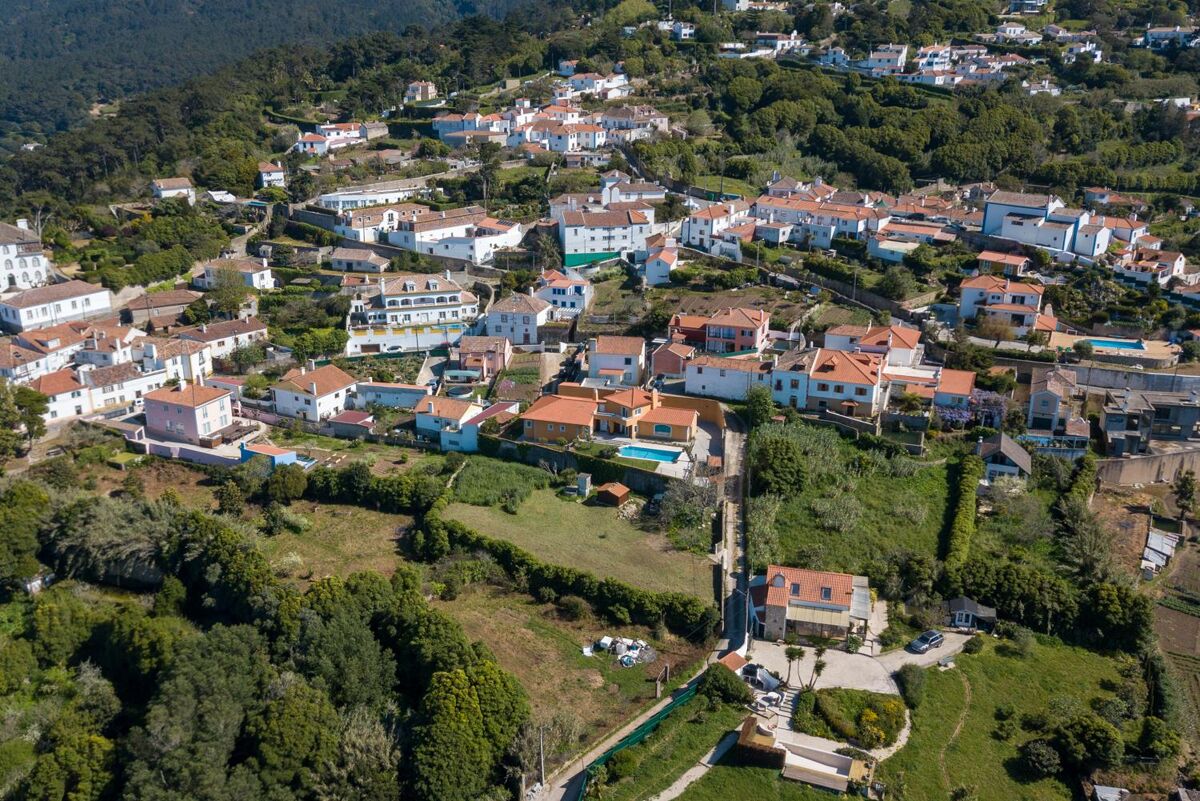 house for sale in Colares, Lisbon RSI012373685 Knight Frank