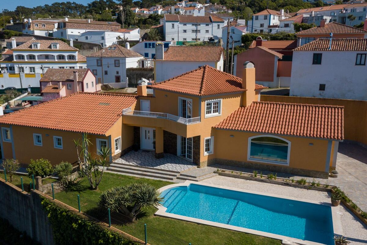 house for sale in Colares, Lisbon RSI012373685 Knight Frank