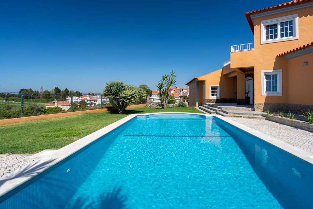 house for sale in Colares, Lisbon RSI012373685 Knight Frank