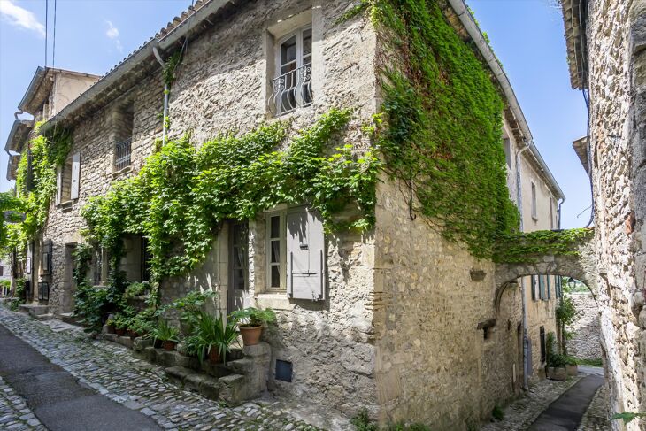 Picture of Vaison La Romaine, Vaucluse, Provence-Alpes-Côte d`Azur