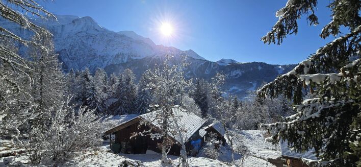 Picture of 3 bedroom chalet for sale.