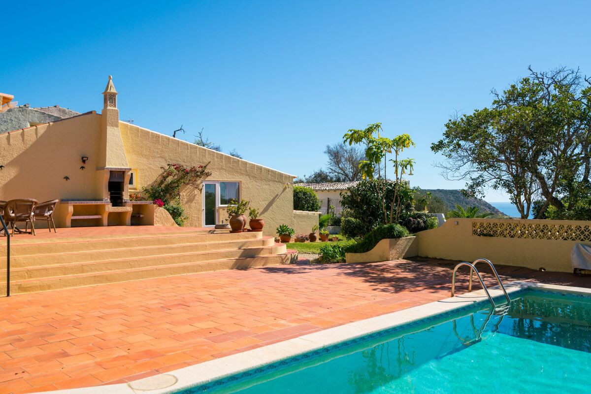 House For Sale In Praia Da Luz Algarve Rsi012420669 Knight Frank house-for-sale-in-praia-da-luz-algarve-rsi012420669-knight-frank