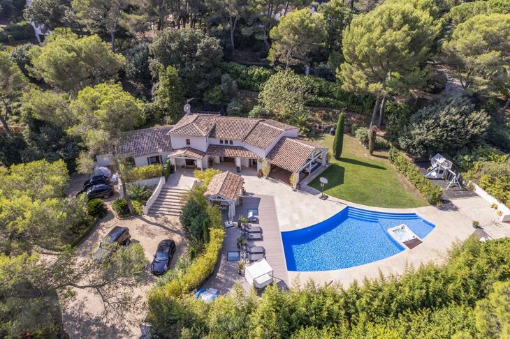 Picture of Mougins, Alpes-Martimes, Provence-Alpes-Côte d'Azur
