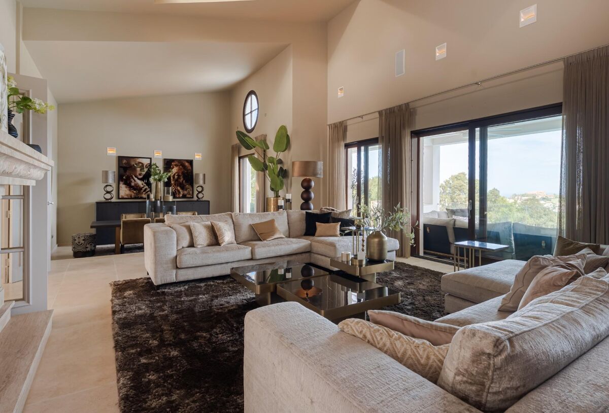 villa for sale in El Herrojo Estate, Benahavís, Málaga, Andalucía