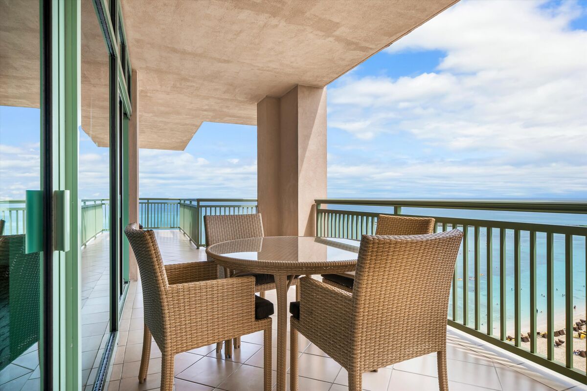 apartment for sale in New Providence, Paradise Island RSI012453413