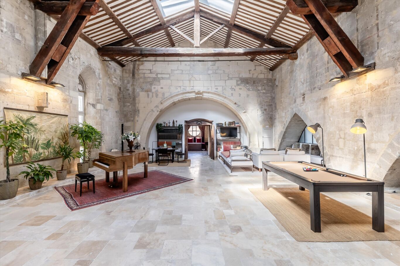 Image of Avignon, Vaucluse, Provence-Alpes-Côte d'Azur