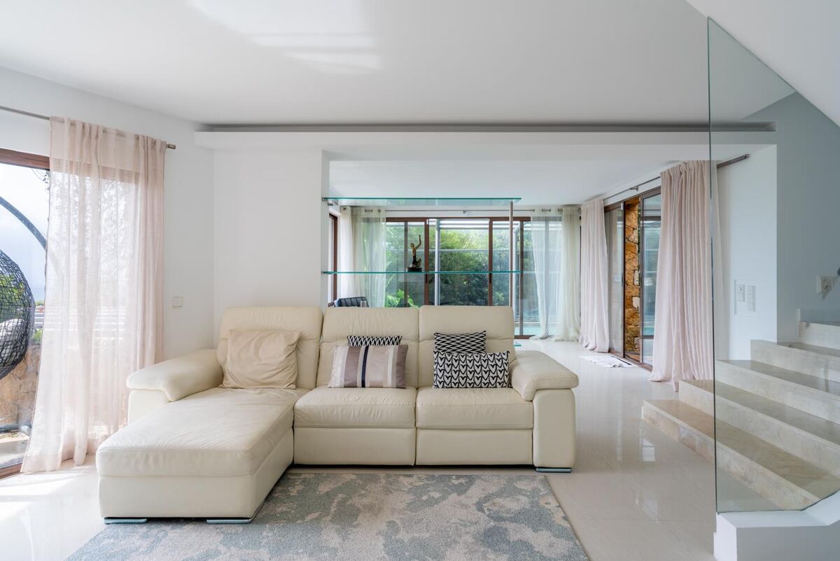 house for sale in Cascais, Lisbon RSI012470840 Knight Frank