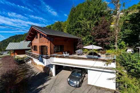 Picture of 3 bedroom chalet for sale.