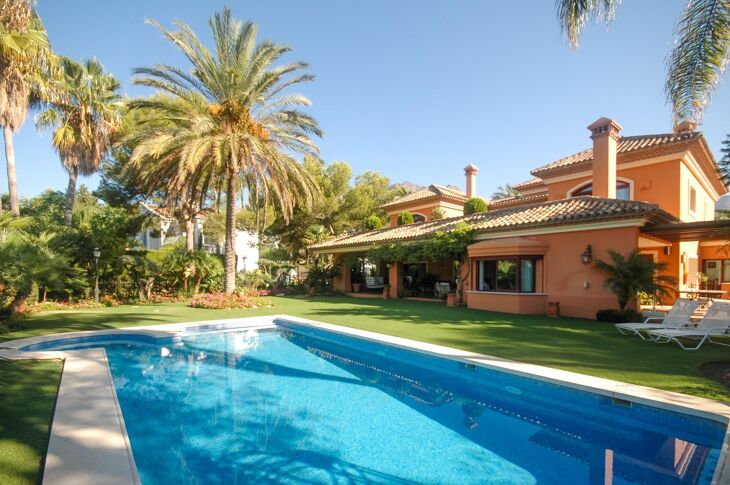 Picture of Altos Reales Estate, Marbella, Málaga, Andalucía