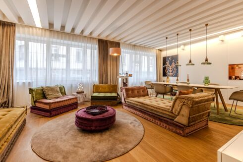 Picture of 3 bedroom apartment for sale.