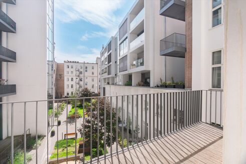 Picture of 2 bedroom apartment for sale.