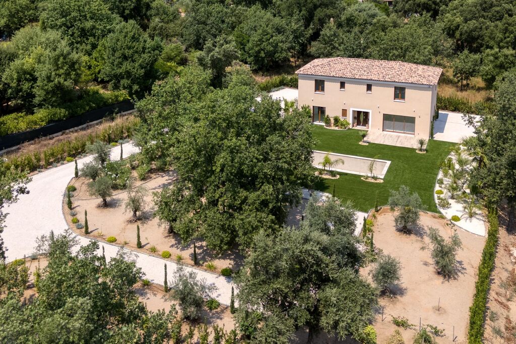 Image of Le Plan-de-la-Tour, Var, Provence-Alpes-Côte d'Azur