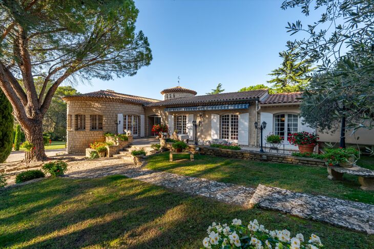 Picture of Plan-d'Orgon, Bouches-du-Rhône, Provence-Alpes-Côte d'Azur