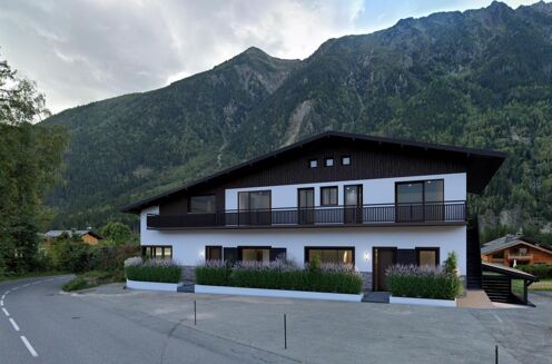 Picture of 3 bedroom apartment for sale.