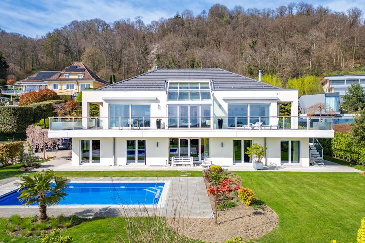 Picture of Perroy, Vaud, Switzerland