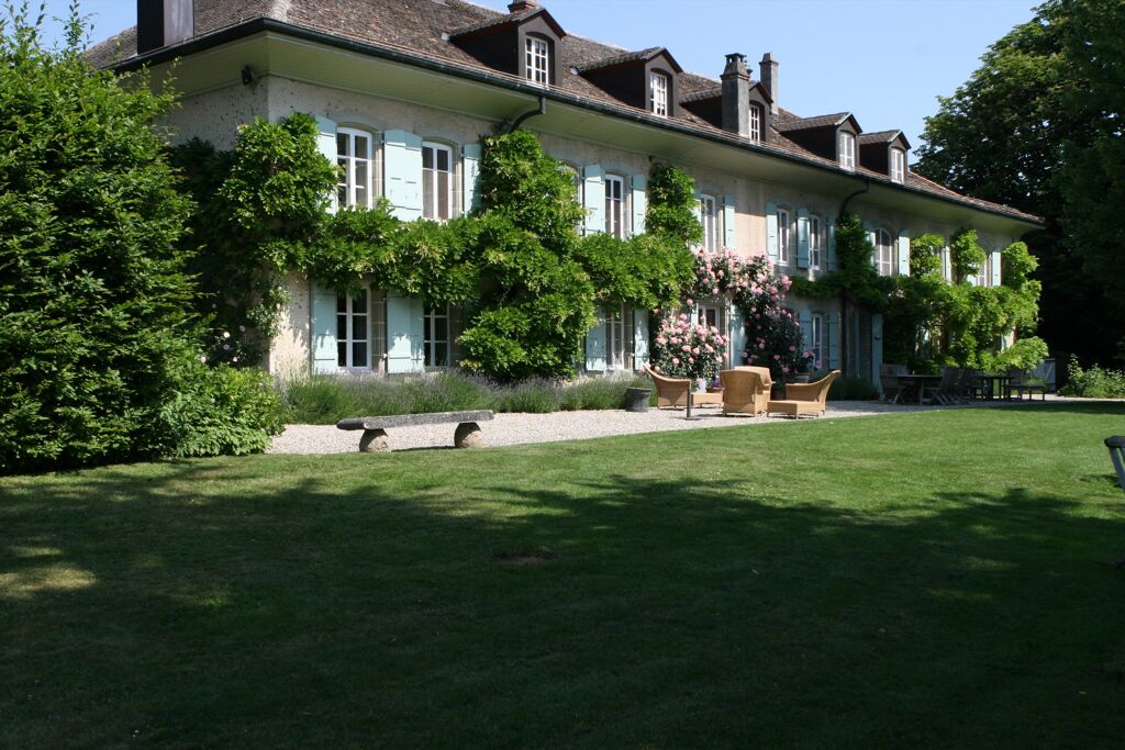Image of Tolochenaz, Lausanne, Vaud