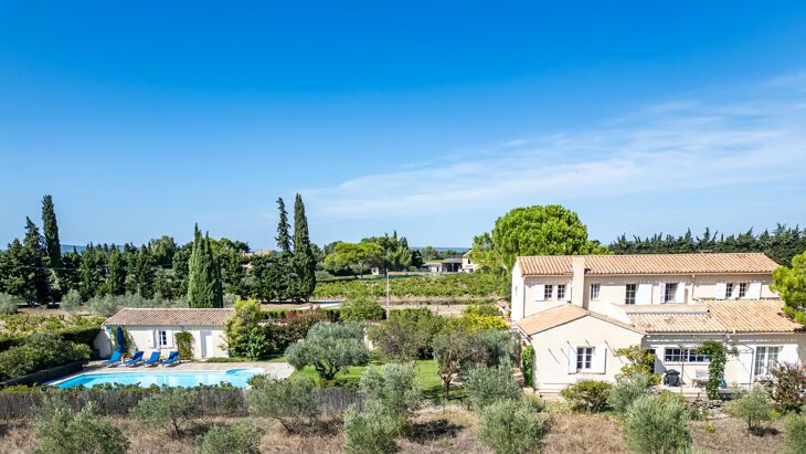 Picture of Sainte-Cécile-les-Vignes, Vaucluse, Provence-Alpes-Côte d'Azur