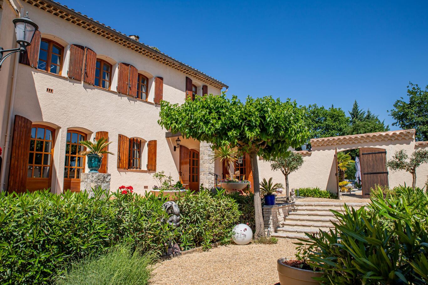 Image of Vaison-La-Romaine, Vaucluse, Provence-Alpes-Côte d'Azur