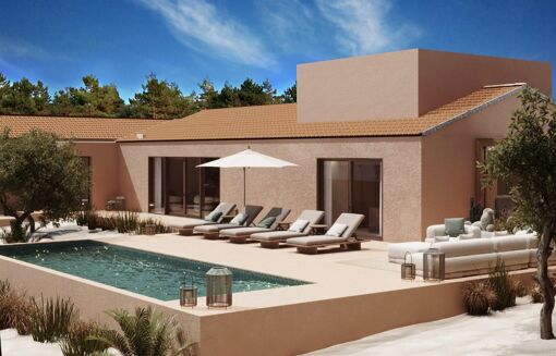 Picture of 4 bedroom villa for sale.