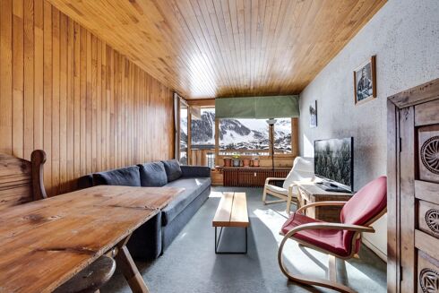 Picture of 2 bedroom apartment for sale.