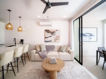 Picture of 3 bedroom house for sale.