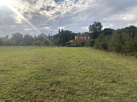 Picture of Land for sale.