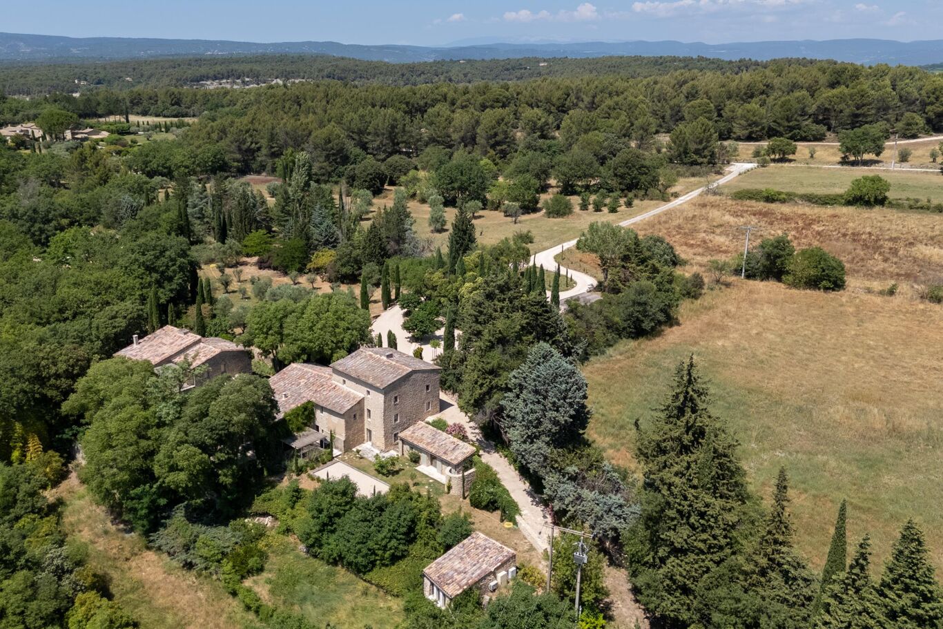 Image of Ménerbes, Vaucluse, Provence-Alpes-Côte d'Azur