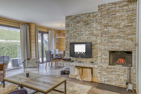 Picture of 2 bedroom apartment for sale.