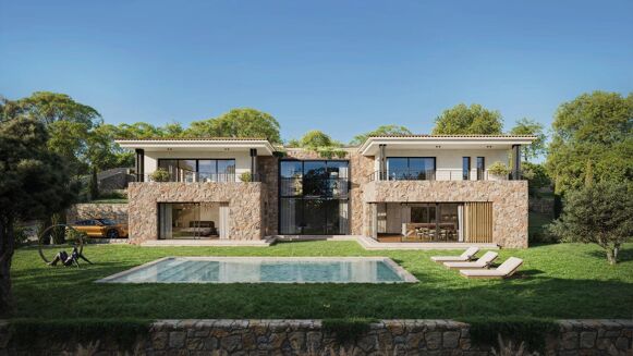 Picture of 5 bedroom house for sale.
