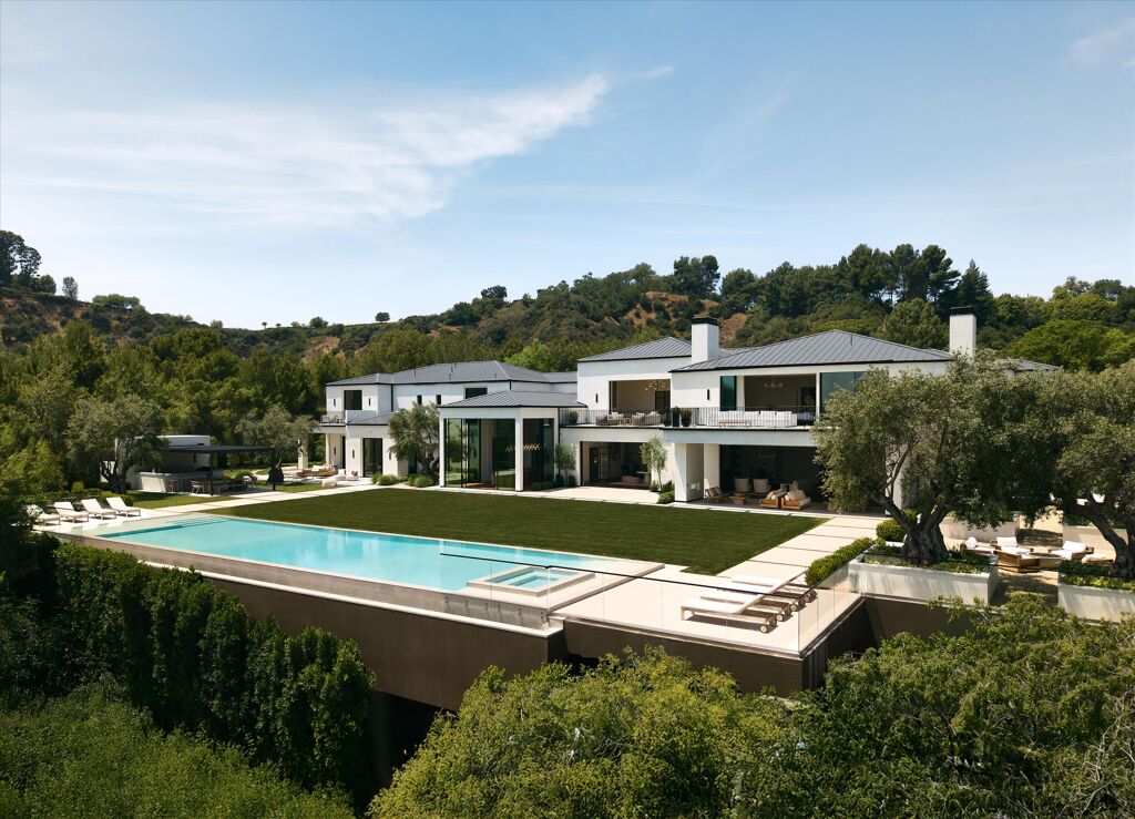 Image of 73 Beverly Park Ln, Beverly Hills, California 90210