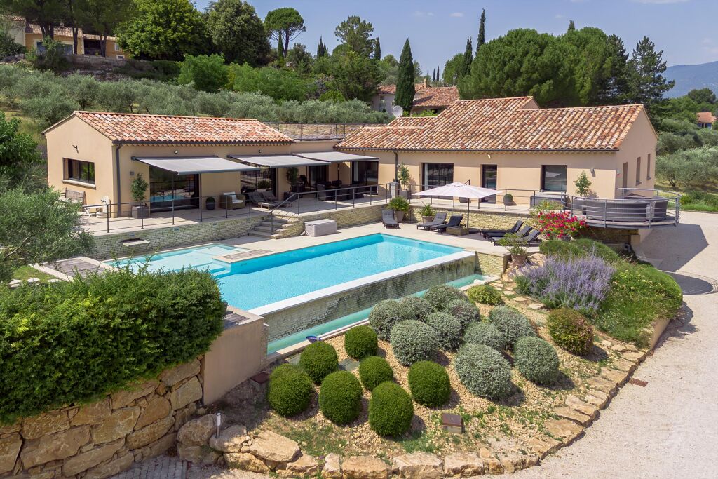 Image of Mormoiron, Vaucluse, Provence-Alpes-Côte d'Azur