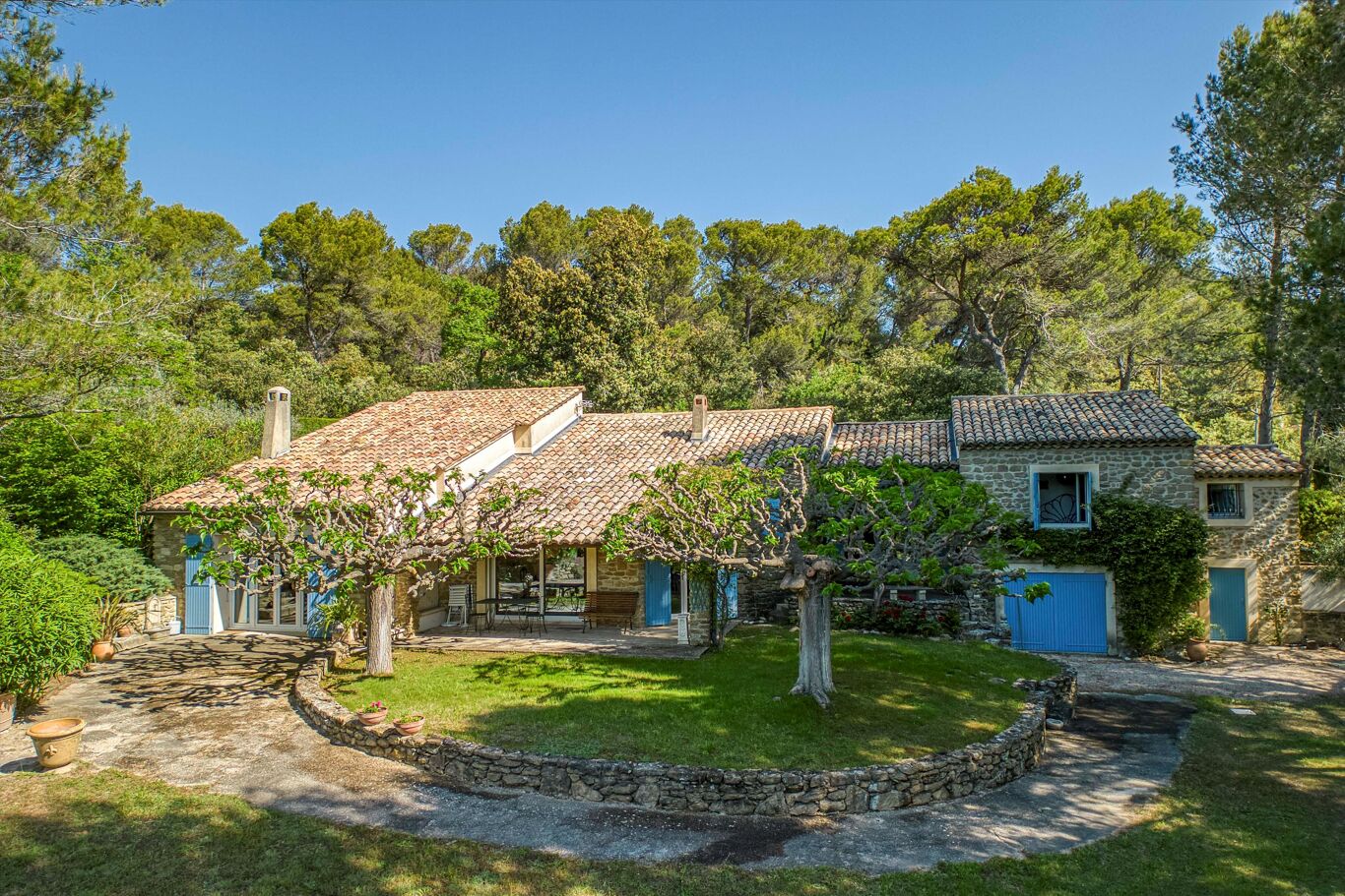 Image of Vaison-la-Romaine, Vaucluse, Provence-Alpes-Côte d'Azur