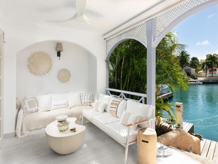 Picture of 1 bedroom apartment for sale.