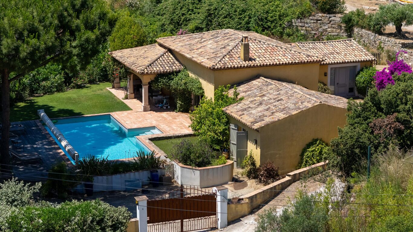 Image of Le Plan-de-la-Tour, Var, Provence-Alpes-Côte d'Azur