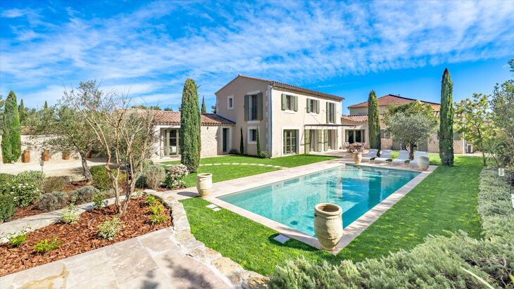 Picture of Eygalières, Bouches-du-Rhône, Provence-Alpes-Côte d'Azur