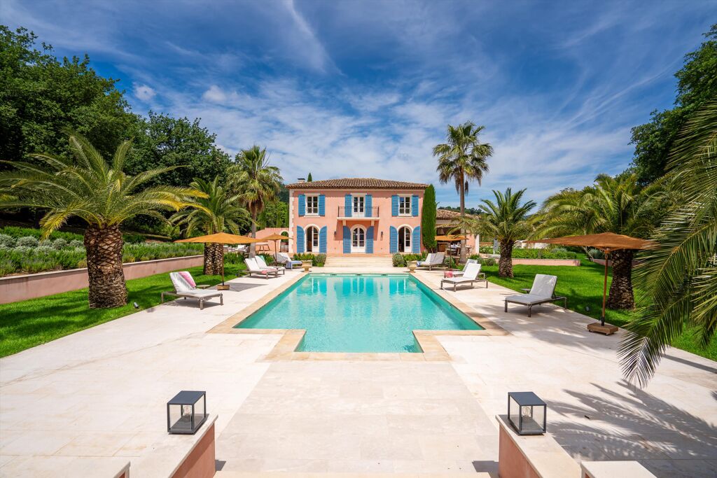 Image of Grimaud, Var, Provence-Alpes-Côte d'Azur