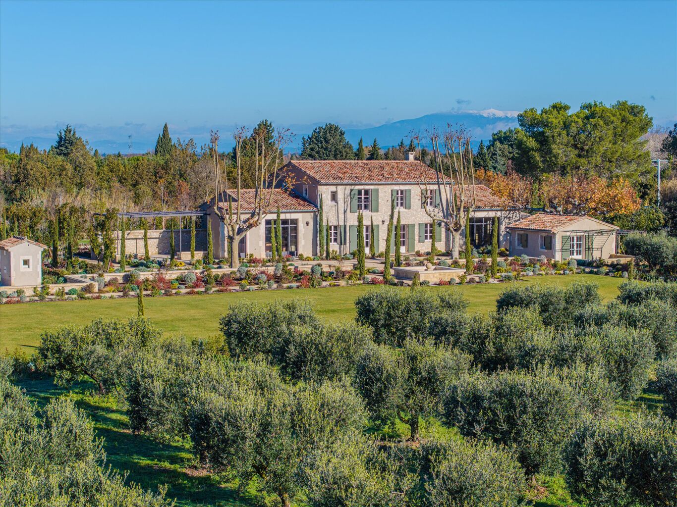 Image of Eygalières, Bouches-du-Rhône, Provence-Alpes-Côte d'Azur