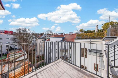 Picture of 2 bedroom apartment for sale.