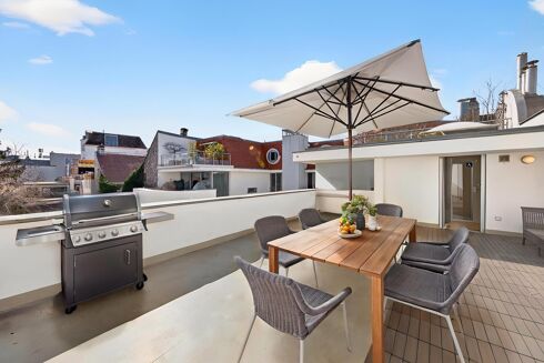 Picture of Townhouse for sale.