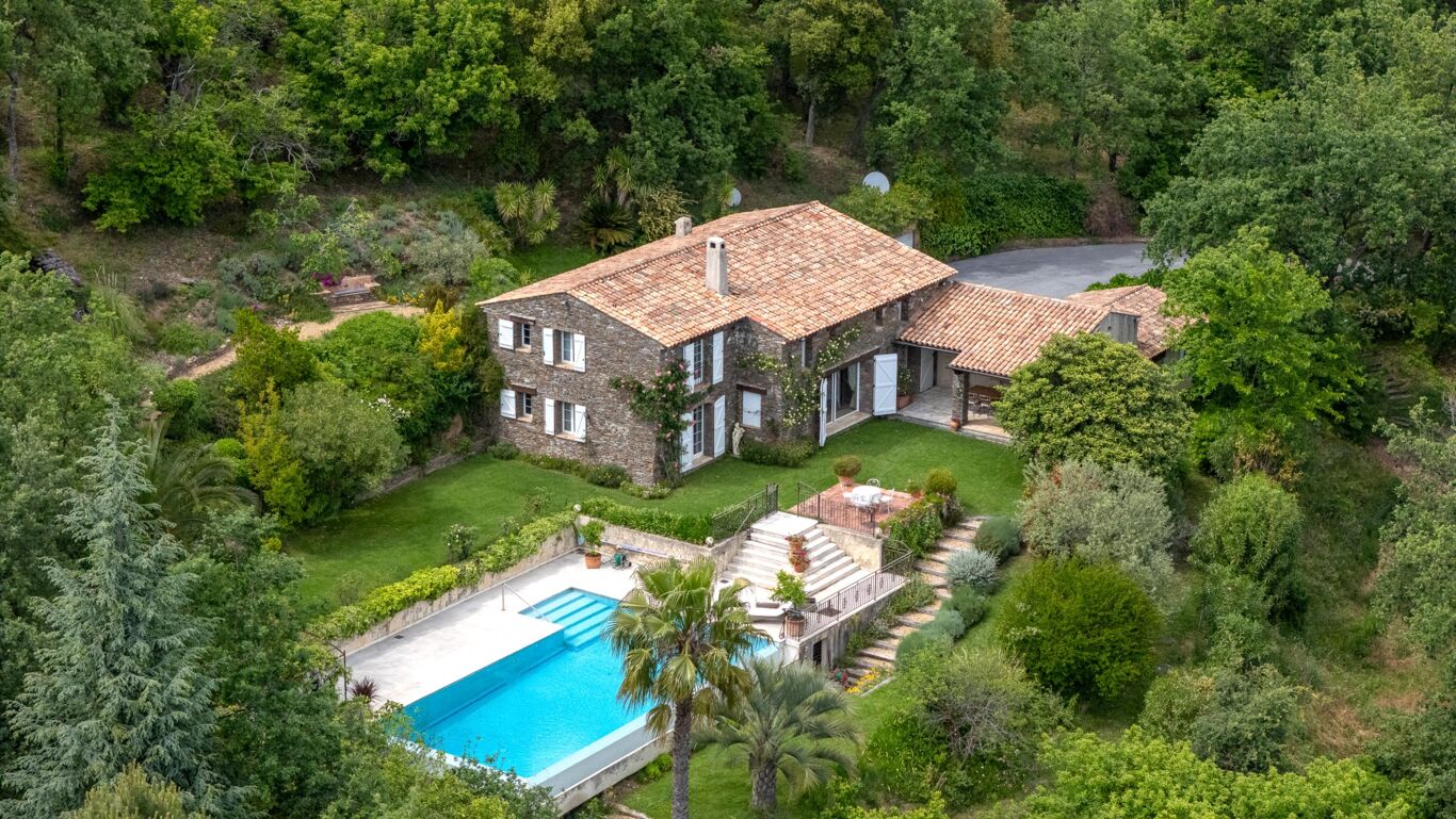 Image of La Garde-Freinet, Var, Provence-Alpes-Côte d'Azur