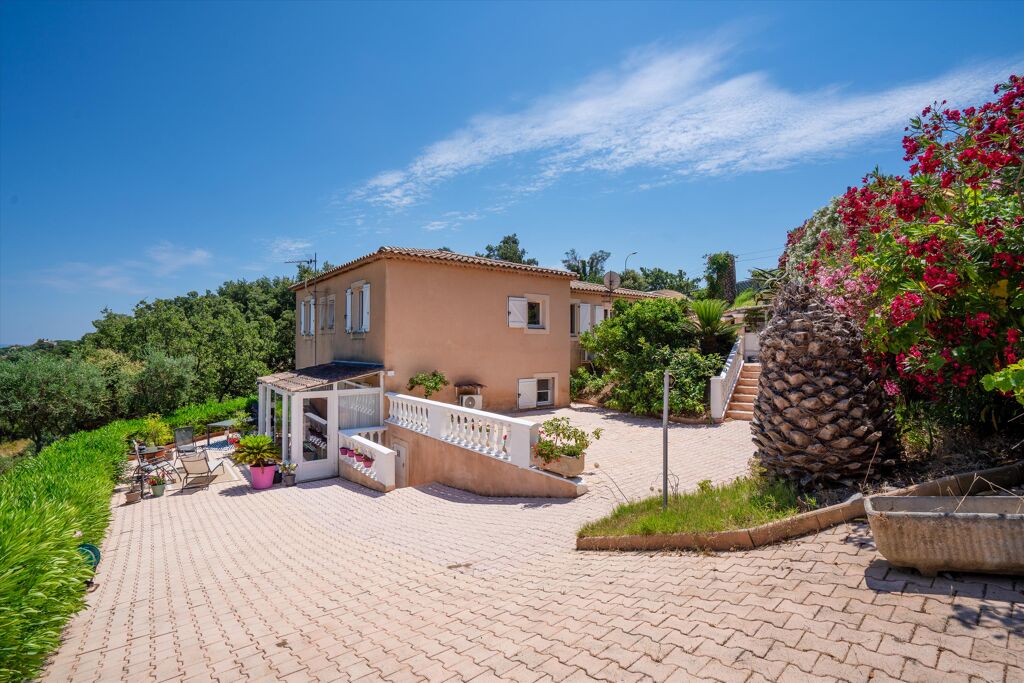 Image of Sainte-Maxime, Var, Provence-Alpes-Côte d'Azur